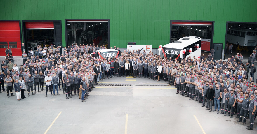 Otokar Rolls 30,000th Navigo Bus and 5,000th Atlas Truck Rolls Off the Production Line